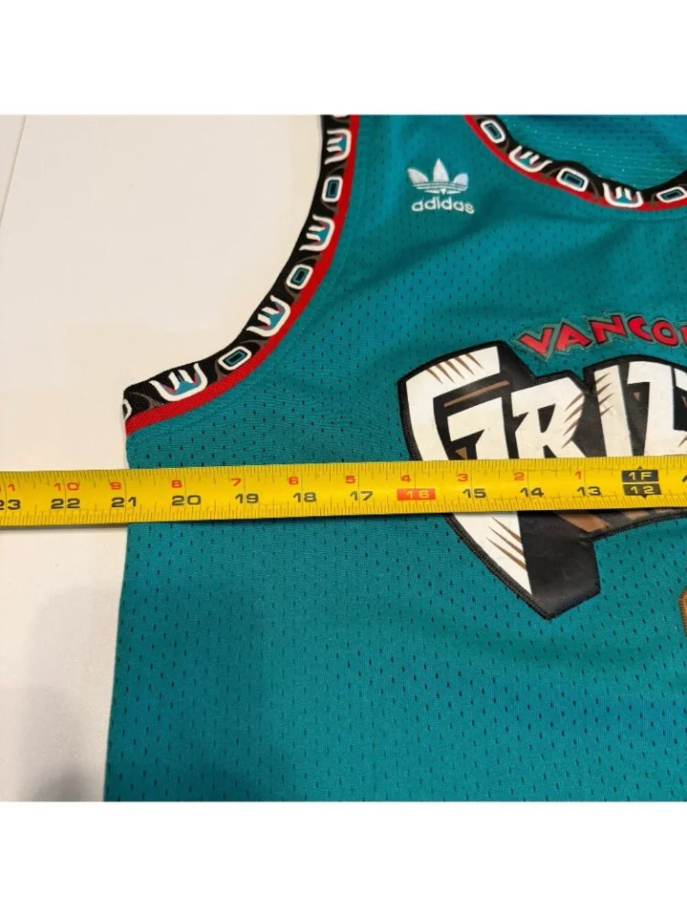 Adidas Vancouver Grizzlies Shareef Abdur-Rahim #3 NBA Hardwood Classics Size M